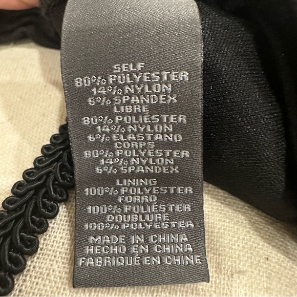 NWT Vince Camuto One Shoulder Dress - Picture 6 of 10